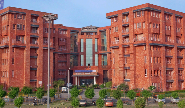 Top 10 Neurology Hospitals In India - GoMedii